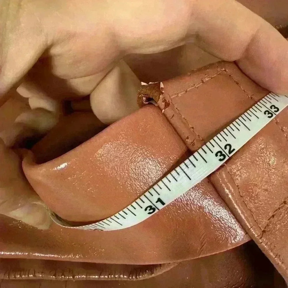 Free People patent perfect carryall bag in pink. thick strap patent leather - Picture 15 of 15